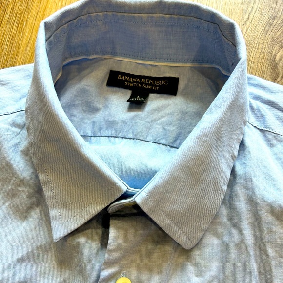 I Crew, Banana Republic, Zara and Old Nay shirts for sale. - Picture 7 of 16